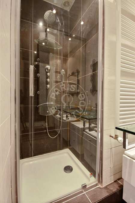 Casa de banho Studio mobilado - 30m²  - Rue de la Pompe - Paris