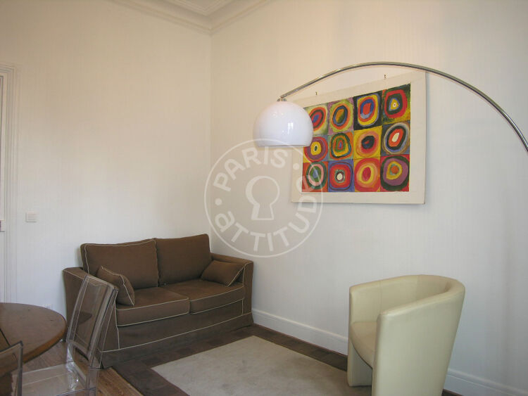 Wohnzimmer - Möblierte 1 Zimmer - Paris 75015 - 7314