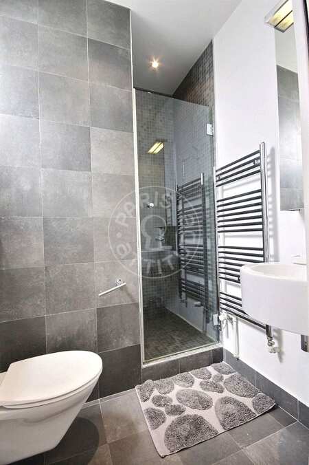 Salle de bain Appartement meublé - 44m²  - 1 chambre - Arc de Triomphe - Paris