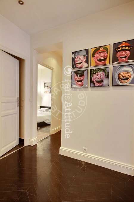 Entrance Furnished apartment - 55m²  - 2 bedrooms - Victor Hugo - Paris