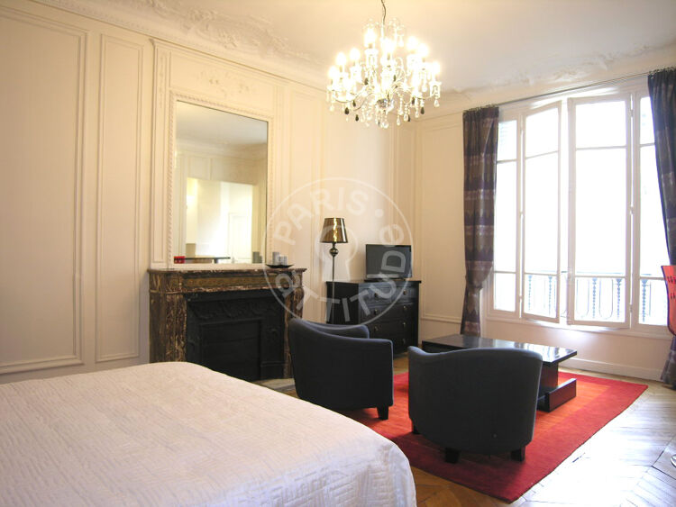 Salon - Studio meublé - Paris 75017 - 7383