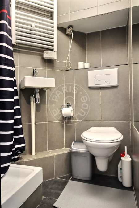 Bathroom Furnished studio - 13m²  - Strasbourg Saint-Denis - Paris