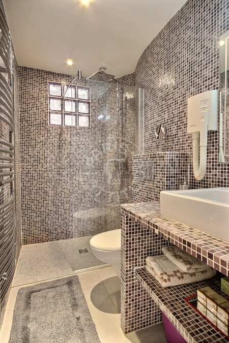 Bathroom Furnished apartment - 34m²  - 1 bedroom - Place Monge - Paris
