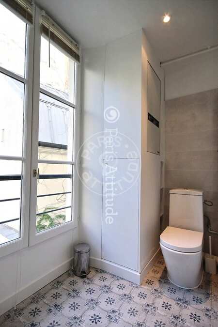 Bathroom Furnished apartment - 53m²  - 1 bedroom - Montorgueil - Paris