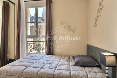 Bedroom Furnished apartment - 27m²  - 1 bedroom - Guy Môquet - Paris