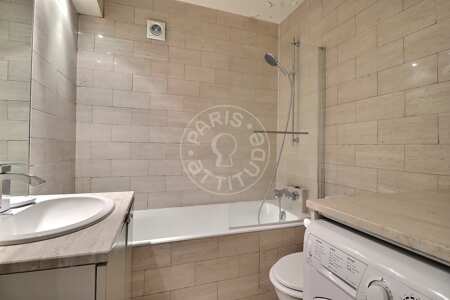 Bathroom Furnished studio - 33m²  - Arc de Triomphe - Paris
