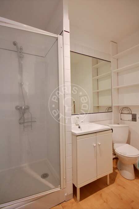 Bathroom Furnished studio - 25m²  - Neuilly-sur-Seine