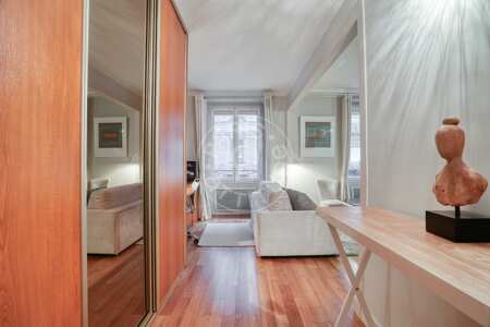 Entrada Apartamento mobilado - 40m²  - 1 quarto - Madeleine - Paris