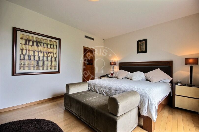 3 chambres meublé - Paris 75008 - 7695