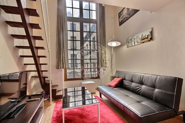 Salon - Studio meublé - Paris 75004 - 7711