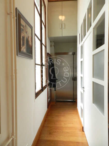 Entrance Furnished loft - 64m²  - 1 bedroom - Montorgueil - Paris