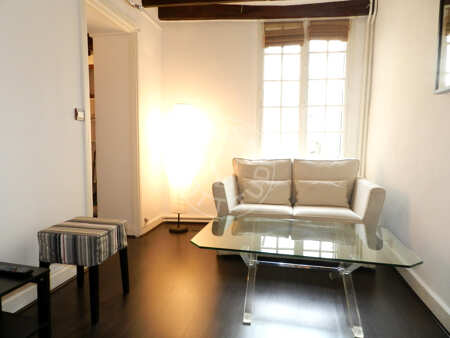 Salon Appartement meublé - 30m²  - 1 chambre - Ecole Militaire / Unesco / Duroc - Paris