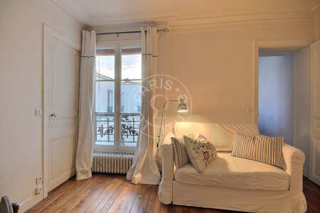 Sala Apartamento mobilado - 32m²  - 1 quarto - Montmartre / Place des Abbesses - Paris