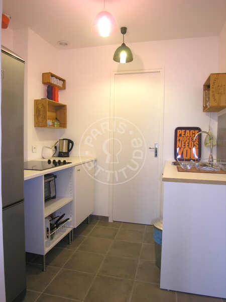 Kitchen Furnished apartment - 37m²  - 1 bedroom - Canal Saint-Martin - Paris
