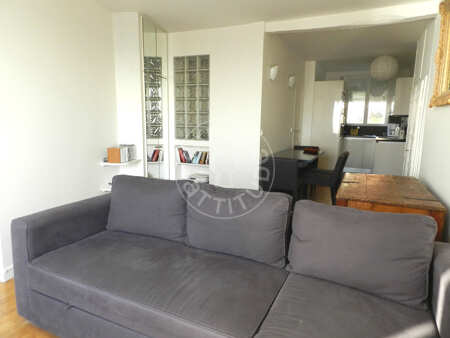 Living room Furnished apartment - 39m² - 1 bedroom - Montmartre / Place des Abbesses - Paris