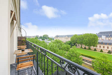 Balcon Appartement meublé - 50m²  - 1 chambre - Invalides - Paris