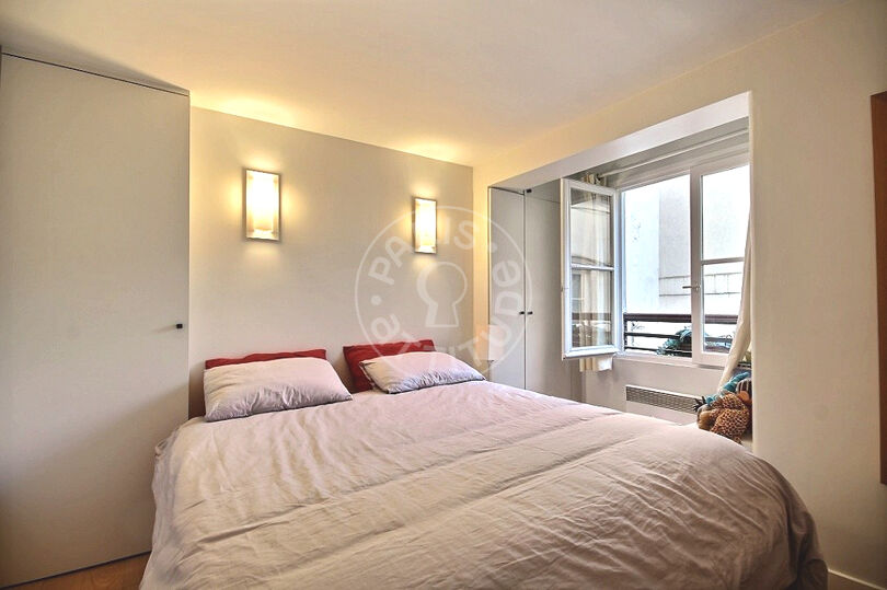 1 locale arredato - Parigi 75004 - 8125