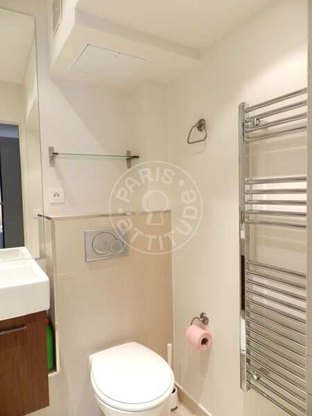 Bathroom Furnished studio - 22m²  - Victor Hugo - Paris