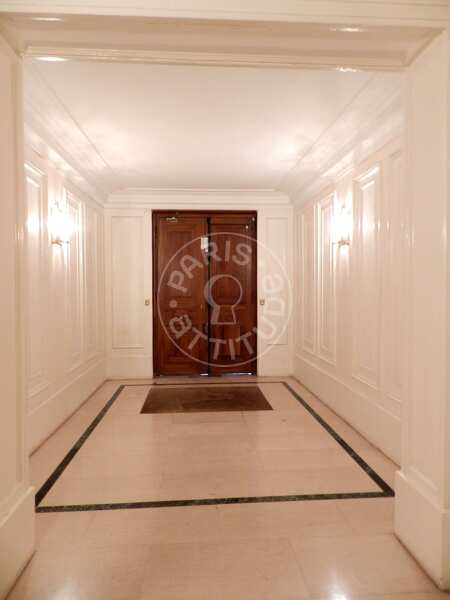 undefined Furnished studio - 22m²  - Victor Hugo - Paris