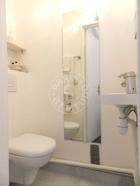 WC Apartamento mobilado - 55m²  - 1 quarto - Tour Eiffel - Paris