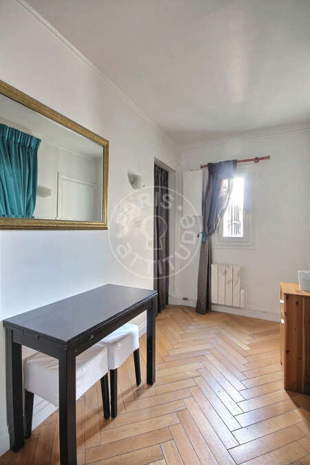 Entrada Apartamento mobilado - 34m²  - 1 quarto - Bourse - Paris