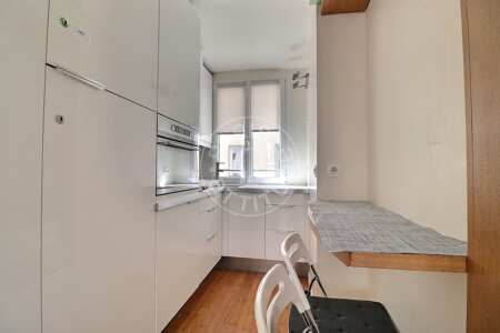 Cocina Estudio amueblado - 24m²  - République - París