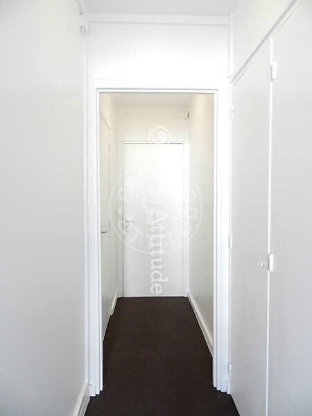 Entrée Studio meublé - 30m²  - Trocadéro - Paris