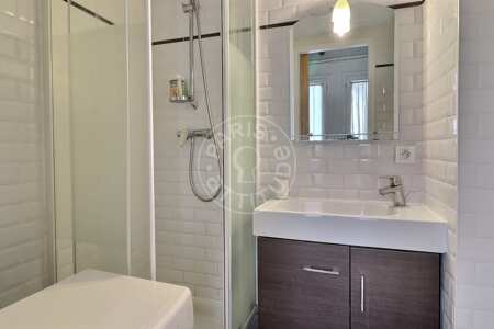 Baño Estudio amueblado - 16m²  - Arts et Métiers - París