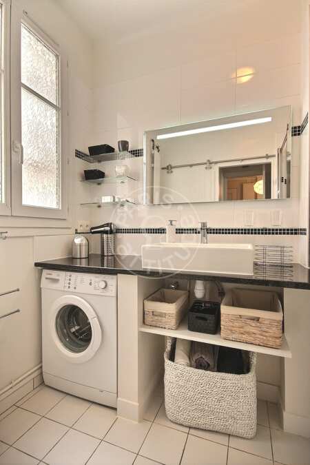 Bagno Appartamento arredato - 60m²  - 1 locale - Batignolles - Parigi