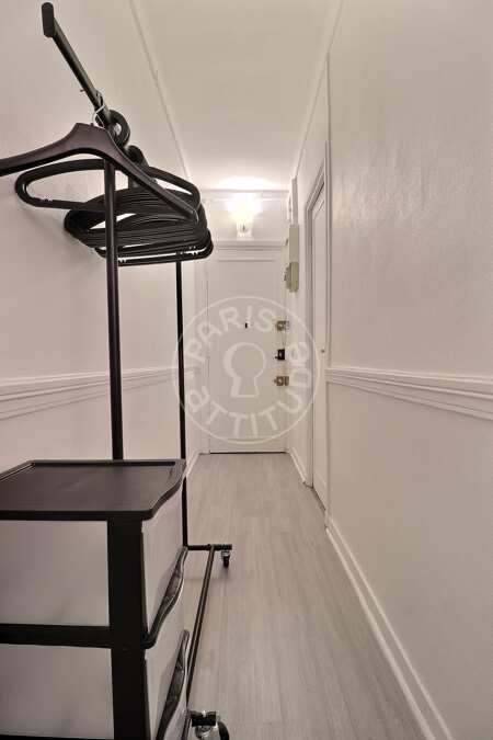 Entrée Studio alcove meublé - 33m²  - Bourse - Paris