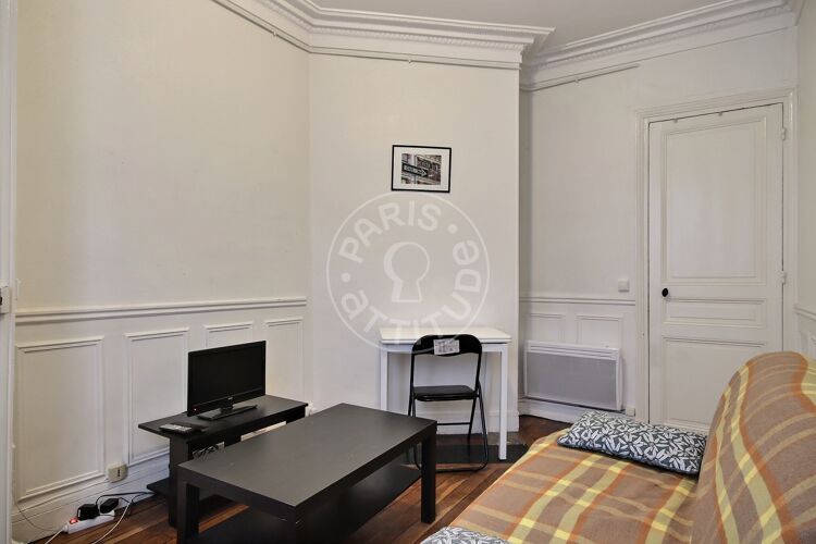 Salotto - 1 locale arredato - Parigi 75019 - 8488
