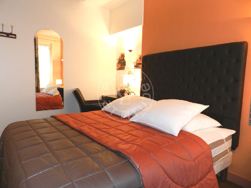 1 locale arredato - Parigi 75005 - 8504