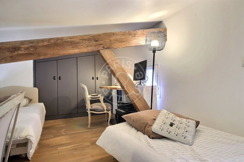 2 dormitorios amueblado - París 75004 - 8522