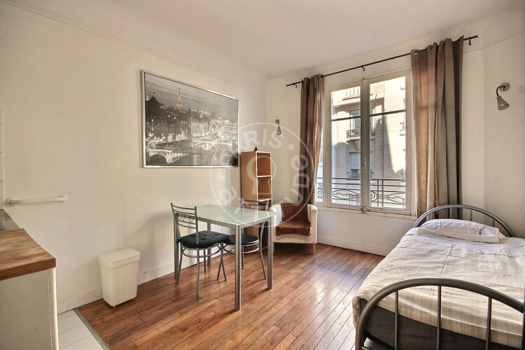 Sala - Quitinete mobiliado - Paris 75015 - 8636