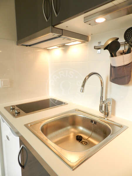 Cuisine Appartement meublé - 24m²  - 1 chambre - Ecole Militaire / Unesco / Duroc - Paris
