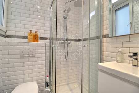 Baño Estudio amueblado - 19m²  - Montorgueil - París