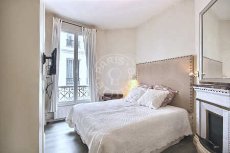 Bedroom Furnished apartment - 50m²  - 1 bedroom - Victor Hugo - Paris