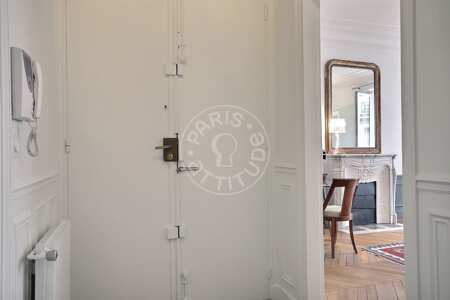 Entrada Piso amueblado - 63m²  - 2 dormitorios - Arc de Triomphe - París