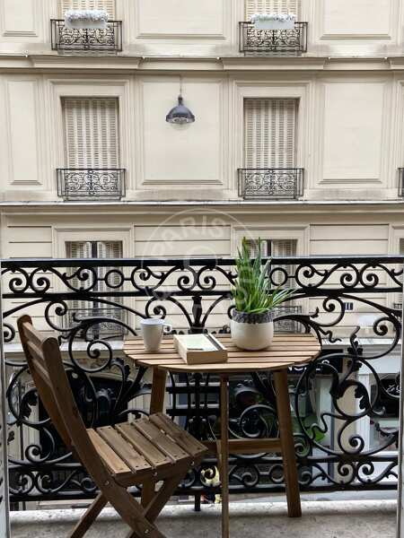 Balcón Piso amueblado - 63m²  - 2 dormitorios - Arc de Triomphe - París
