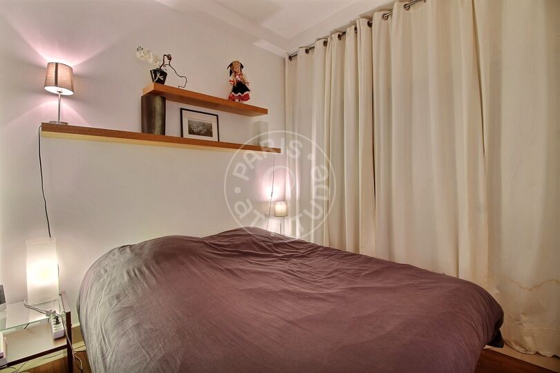 1 locale arredato - Parigi 75016 - 8752