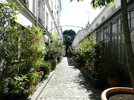 undefined Furnished apartment - 27m²  - 1 bedroom - Batignolles - Paris