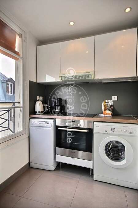 Kitchen Furnished apartment - 39m² - 1 bedroom - Montorgueil - Paris