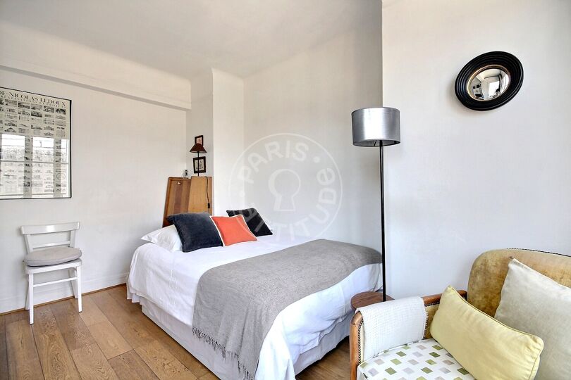 Estudio amueblado - París 75018 - 8802