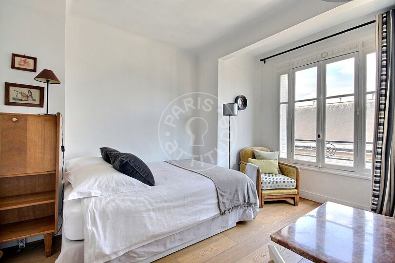 Estudio amueblado - París 75018 - 8802