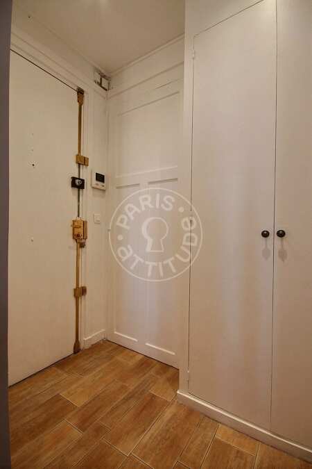 Entrada Estudio amueblado - 39m²  - Victor Hugo - París