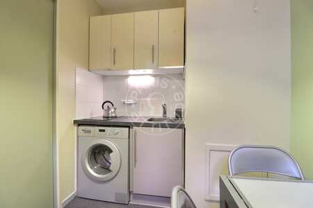 Cucina Mansardato arredato - 37m²  - Montorgueil - Parigi