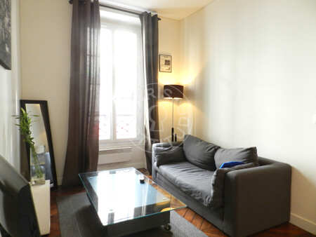 Salon Appartement meublé - 27m² - 1 chambre - Faubourg Saint-Martin - Paris