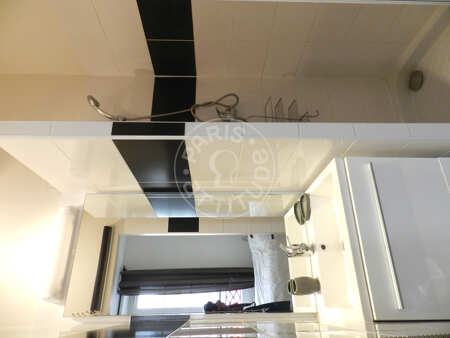 Salle de bain Appartement meublé - 27m² - 1 chambre - Faubourg Saint-Martin - Paris