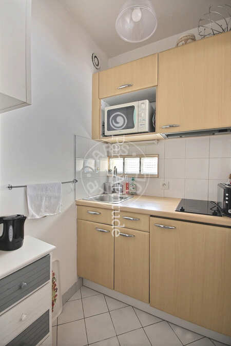 Cuisine Studio meublé - 28m²  - Bir-Hakeim - Paris
