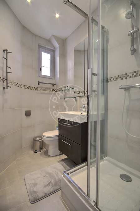 Casa de banho Apartamento mobilado - 45m²  - 1 quarto - Tour Eiffel - Paris